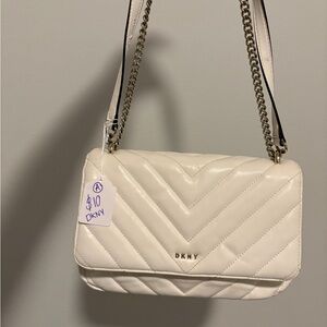 DKNY Cream Quilted Shoulder Bag with Gold Chain Strap